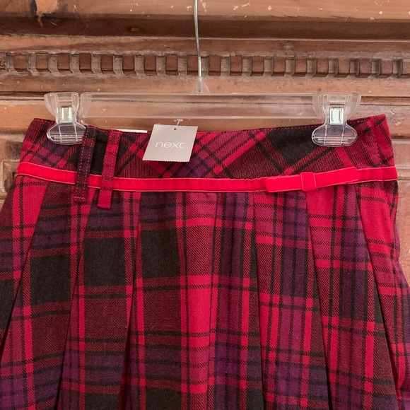 NEXT UK Girls Red Plaid Pleated Poly/ Wool Blend Skirt Size 11 YRS - Picture 6 of 9